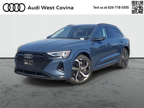 Used 2024 Audi Q8 e-tron Premium Plus image 1