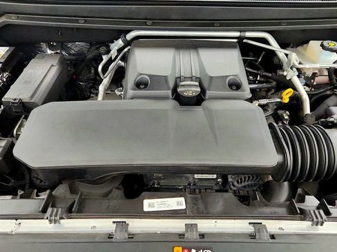 Used 2025 Chevrolet Colorado LT w/ LT Convenience Package image 25