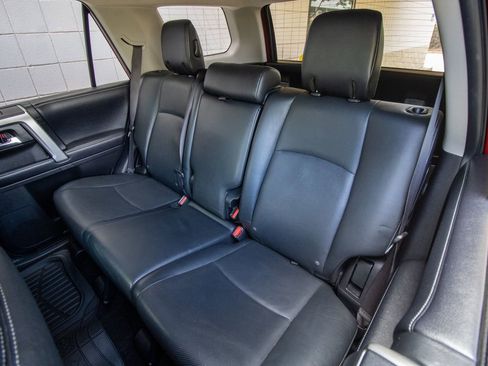 Used 2016 Toyota 4Runner Limited AWD/4WD image 18