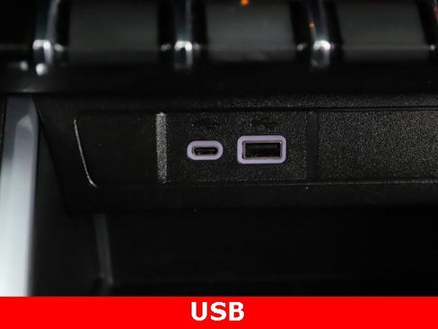 Used 2024 Chevrolet Colorado LT w/ LT Convenience Package II image 24