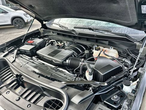 Certified 2025 GMC Yukon Denali image 29