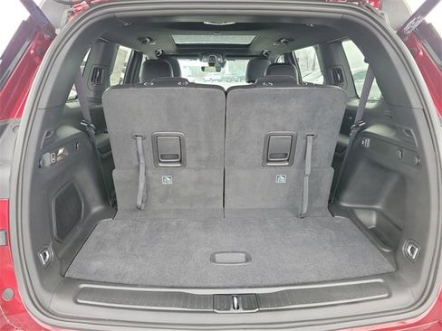 New 2025 Jeep Grand Cherokee L Limited w/ Trailer Tow Package image 28