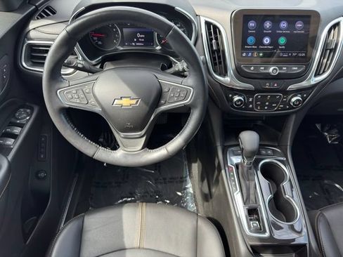 Certified 2022 Chevrolet Equinox Premier AWD/4WD image 15