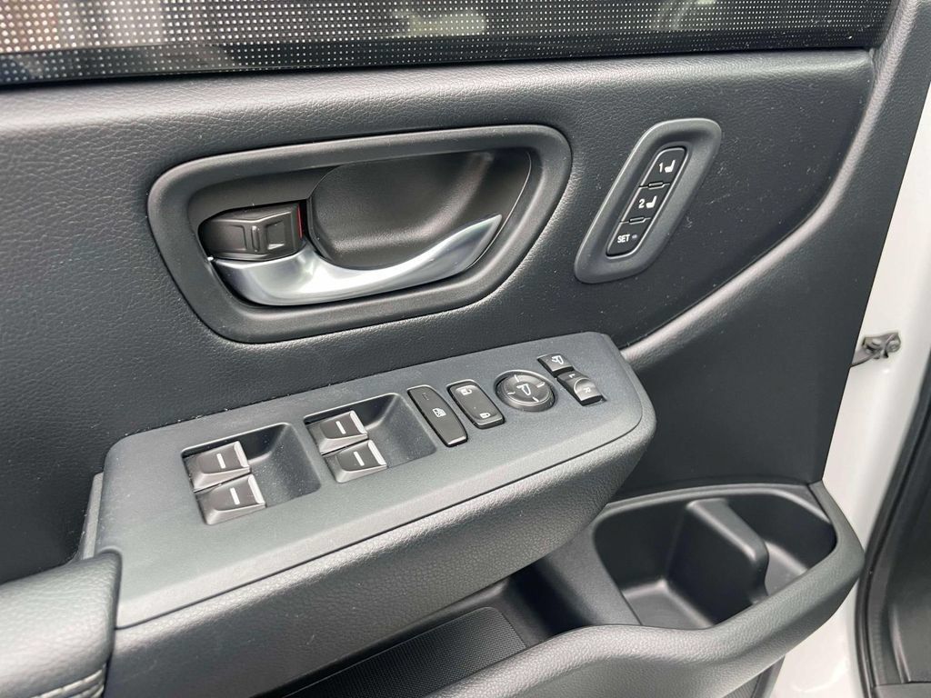 Certified 2023 Honda Pilot Elite image 16