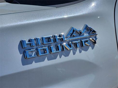 New 2026 Chevrolet Silverado 3500 High Country w/ High Country Premium Package AWD/4WD image 12