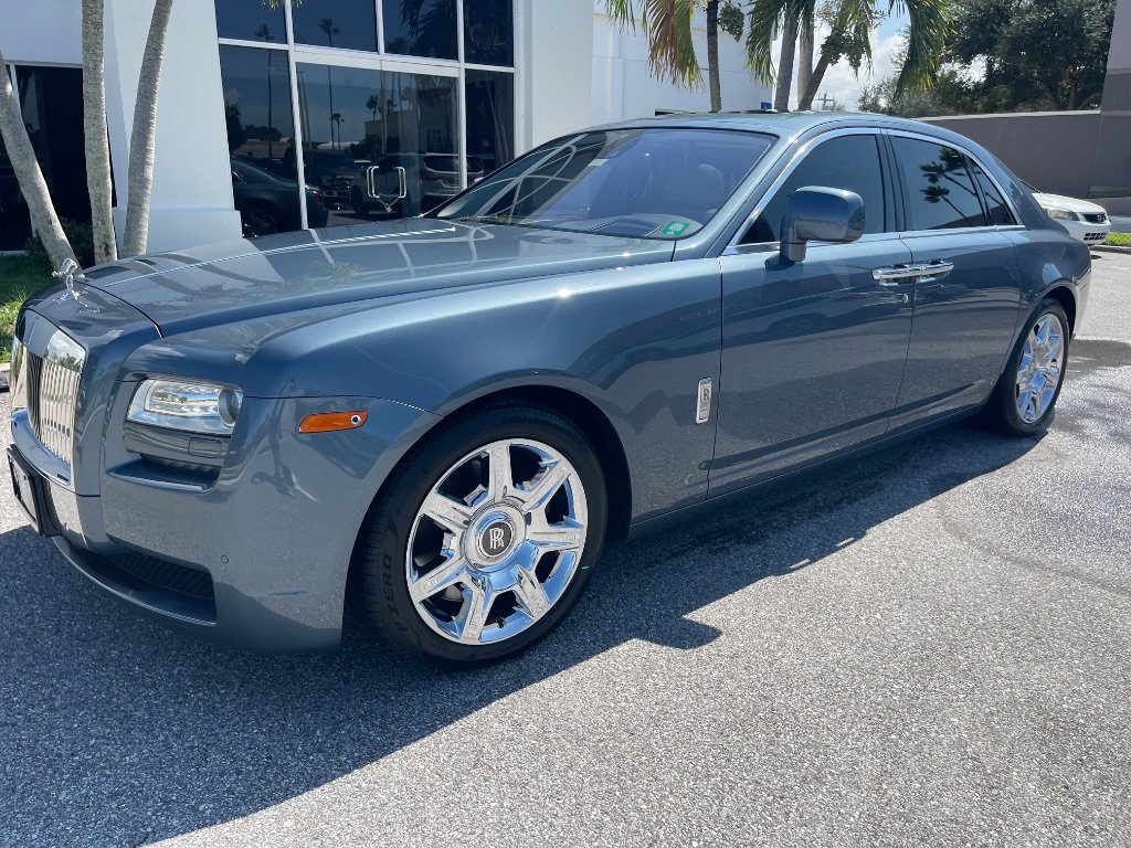 Used 2011 Rolls-Royce Ghost RWD image 38