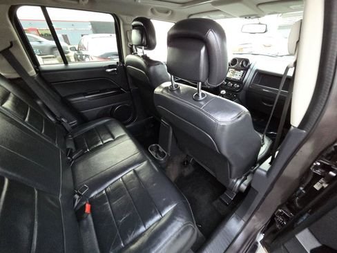 Used 2015 Jeep Patriot High Altitude image 17