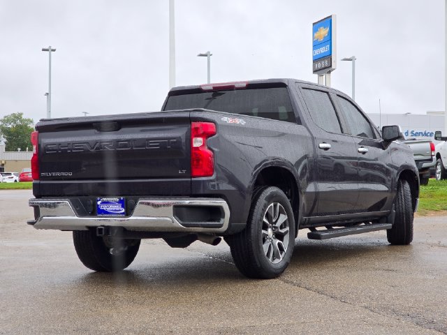 Used 2022 Chevrolet Silverado 1500 LT AWD/4WD image 26