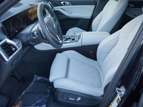 Used 2025 BMW X5 xDrive50e w/ Premium Package image 10