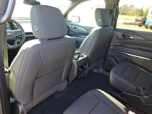 New 2026 Chevrolet Traverse LT w/ LPO, Floor Liner Package image 20