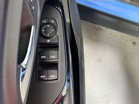 Used 2024 Chevrolet Trax RS w/ Driver Confidence Package image 17