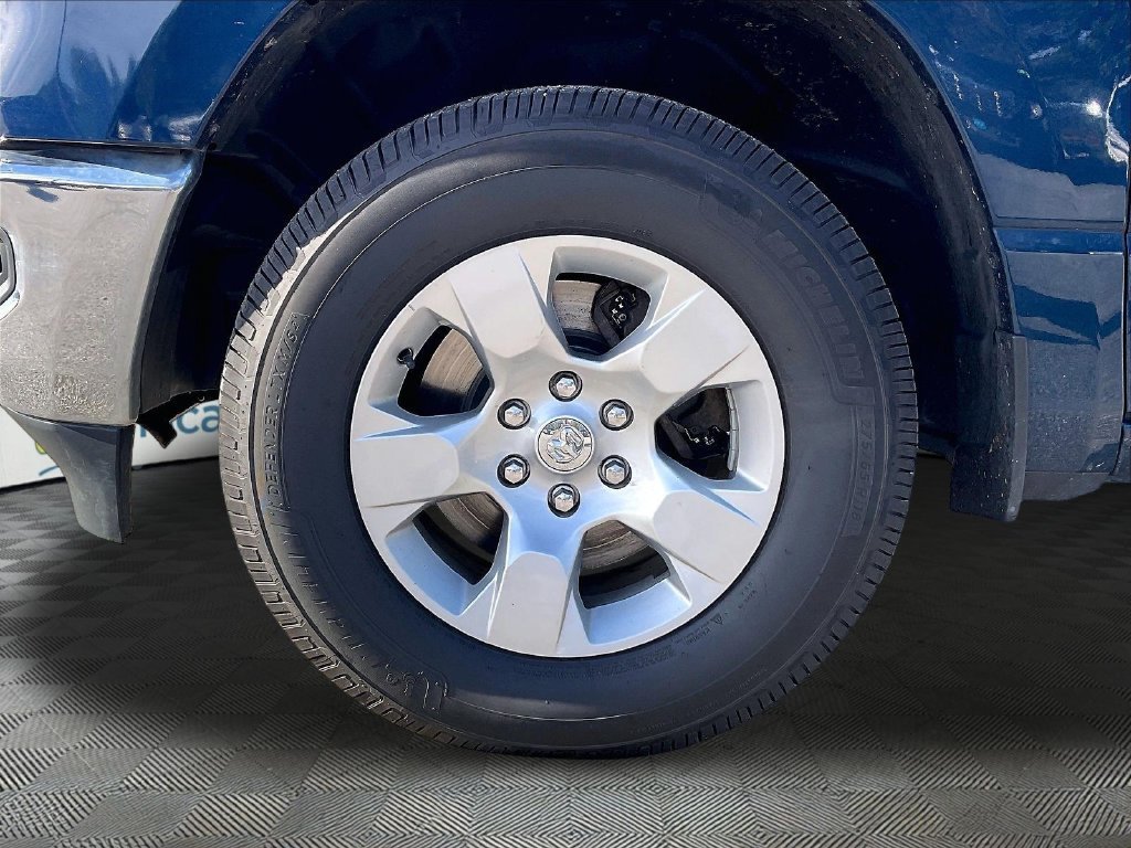 Used 2024 RAM 1500 Big Horn AWD/4WD image 7