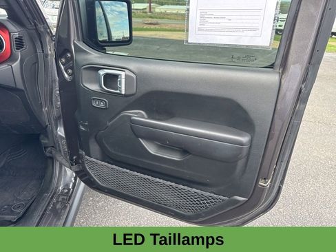 Used 2021 Jeep Wrangler Rubicon AWD/4WD image 17