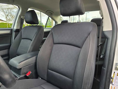 Used 2015 Subaru Legacy 2.5i Premium image 24