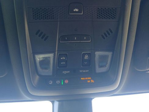 Used 2024 Cadillac XT6 Sport w/ LPO, Onyx Lite Package image 29