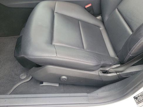 Used 2012 Mercedes-Benz E 350 Sedan image 27