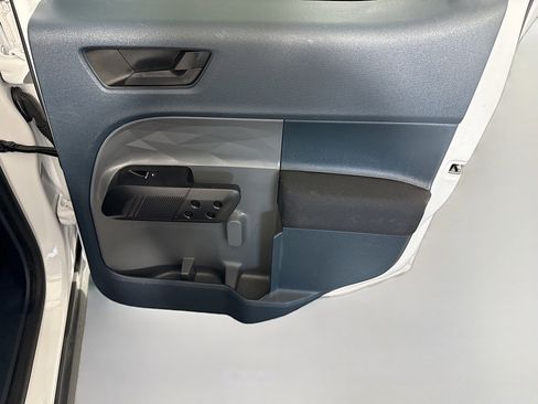 Used 2022 Ford Maverick XL image 27