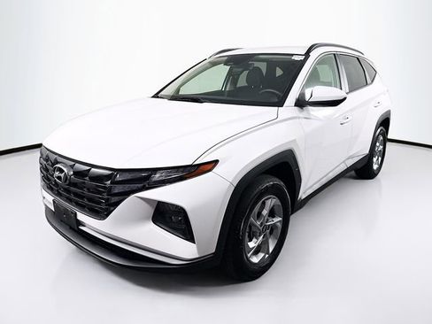 Certified 2024 Hyundai Tucson SEL AWD/4WD image 4