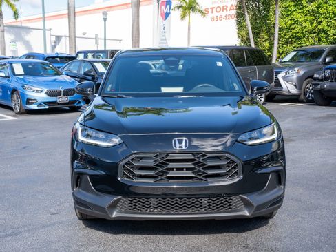 Used 2024 Honda HR-V Sport image 2