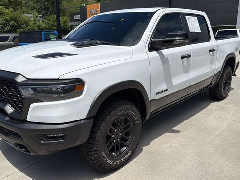 Used 2025 RAM 1500 Rebel w/ G/T Package AWD/4WD image 7