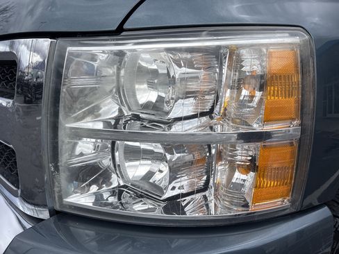 Used 2010 Chevrolet Silverado 1500 LT w/ Power Pack Plus image 12