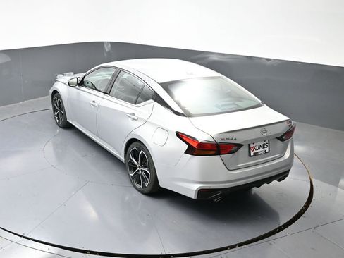 Used 2024 Nissan Altima 2.5 SR image 21