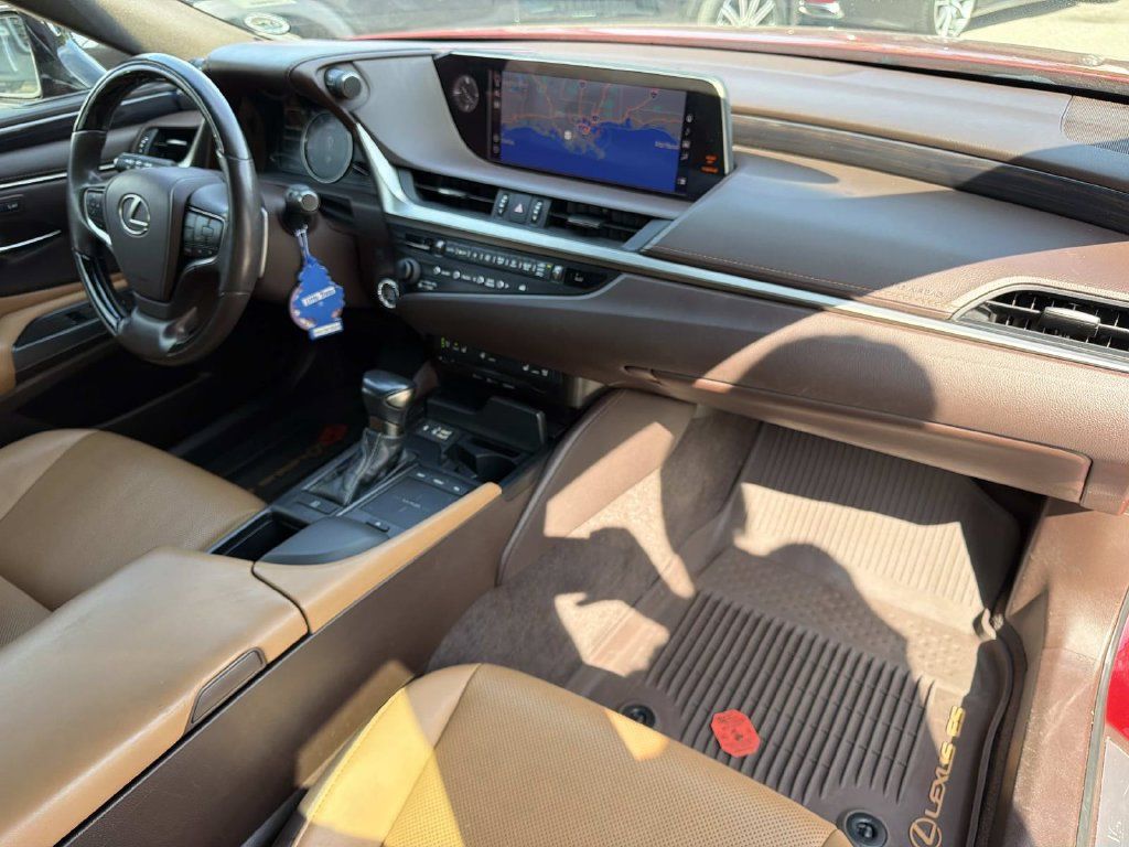 Used 2020 Lexus ES 350 w/ Premium Package FWD image 13