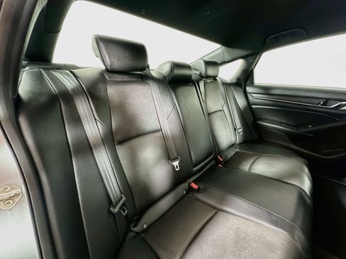 Used 2019 Honda Accord Sport image 24