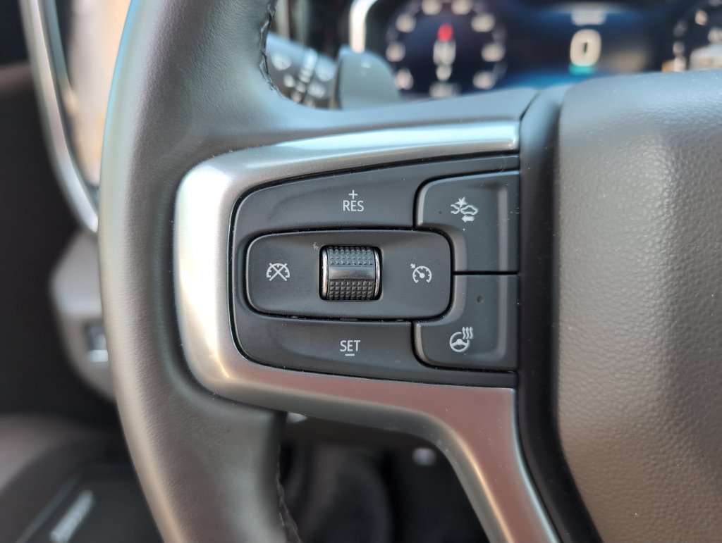 Used 2025 Chevrolet Silverado 1500 LTZ w/ LTZ Convenience Package II AWD/4WD image 19