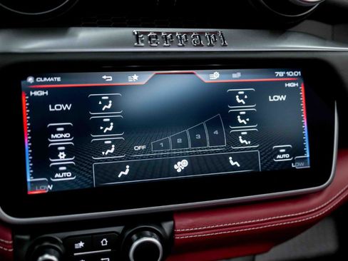 Used 2020 Ferrari Portofino RWD image 71
