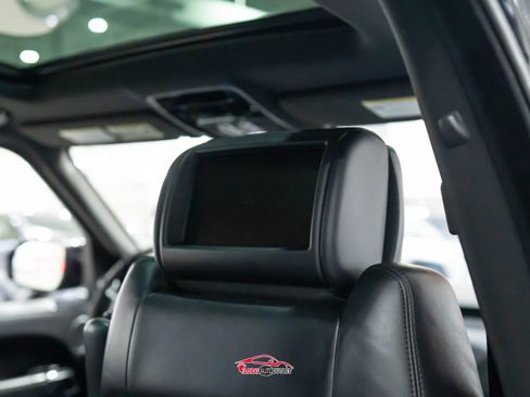 Used 2017 Land Rover Range Rover Long Wheelbase Supercharged image 20