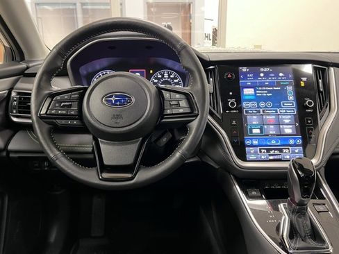 Used 2025 Subaru Outback Onyx Edition XT image 6
