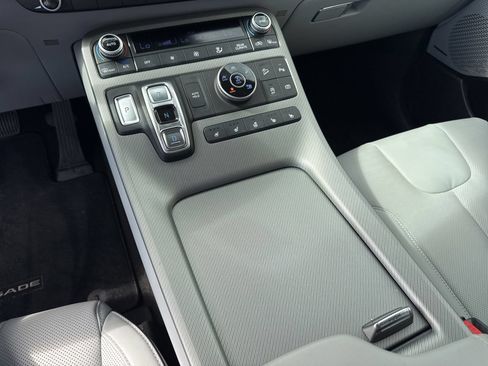 Certified 2024 Hyundai Palisade SEL w/ Premium Package AWD/4WD image 31