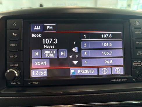 Used 2018 Dodge Grand Caravan SE image 19