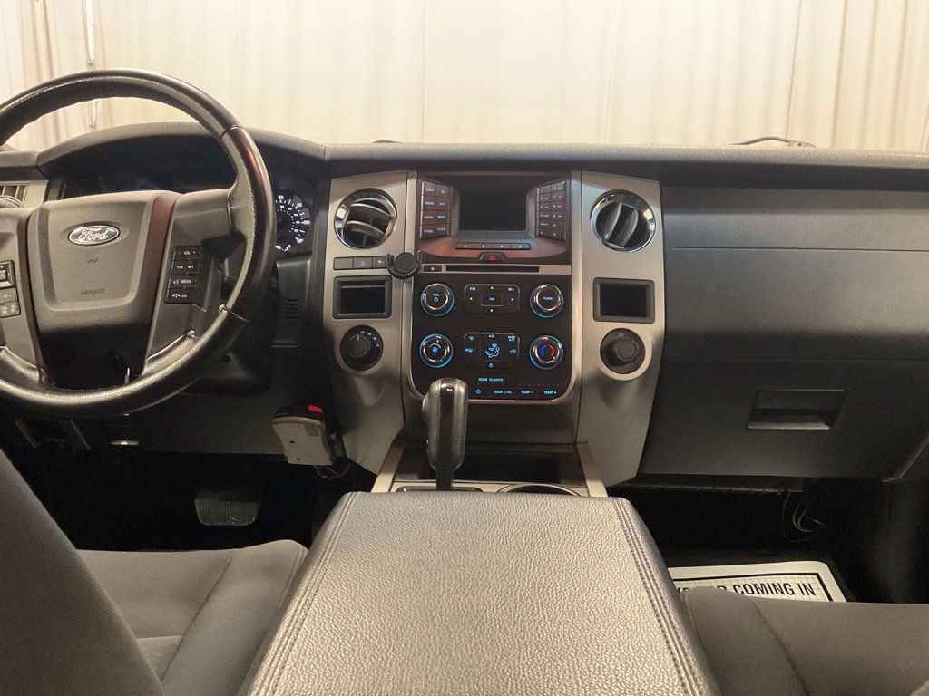Used 2017 Ford Expedition EL XLT AWD/4WD image 4