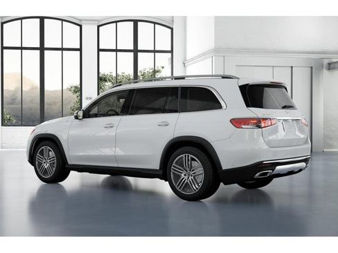 New 2026 Mercedes-Benz GLS 450 4MATIC image 30