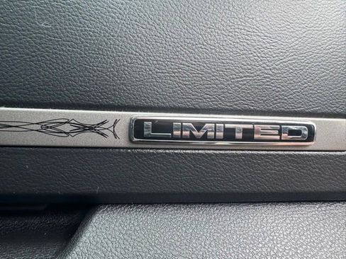 Used 2016 RAM 1500 Limited AWD/4WD image 38