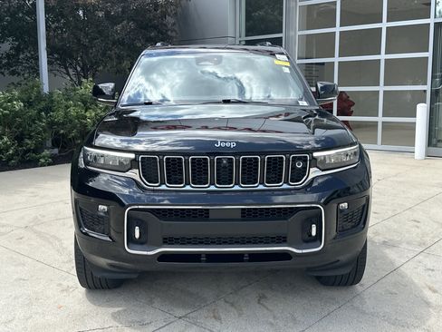 Used 2021 Jeep Grand Cherokee L Overland w/ Advanced Protech Group III AWD/4WD image 12