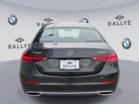 Used 2022 Mercedes-Benz C 300 4MATIC Sedan image 5