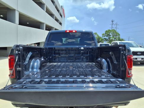 Used 2026 RAM 2500 Big Horn AWD/4WD image 11