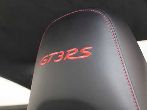 Used 2019 Porsche 911 GT3 RS image 41