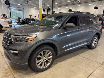 Certified 2020 Ford Explorer XLT w/ Equipment Group 202A