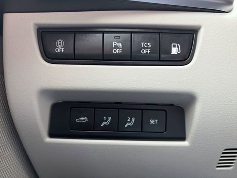 Certified 2024 MAZDA CX-90 Plug-In Hybrid w/ Premium Plus AWD/4WD image 18