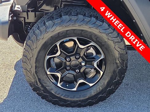 Used 2022 Jeep Wrangler Unlimited Rubicon 4xe image 6