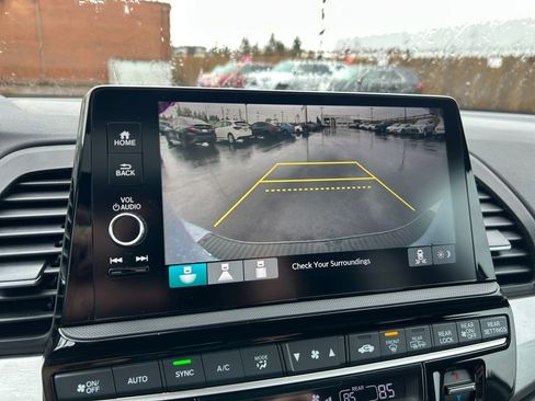 Used 2025 Honda Odyssey Sport-L image 20