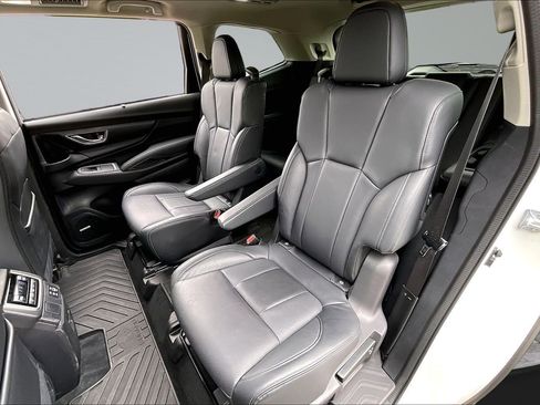 Certified 2026 Subaru Ascent Limited AWD/4WD image 27