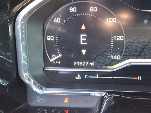 Certified 2025 GMC Sierra 2500 SLE w/ SLE Convenience Package image 18