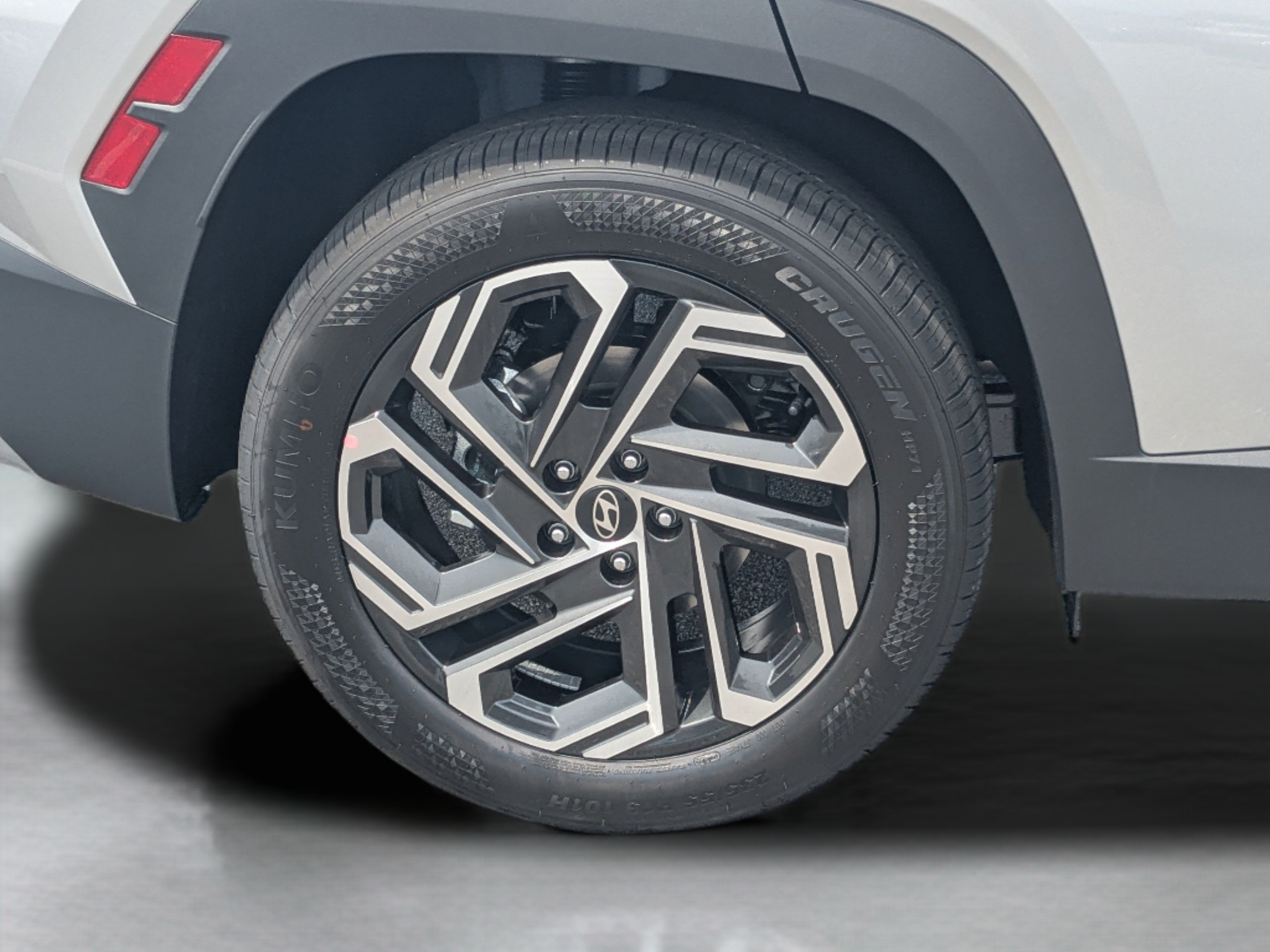 New 2026 Hyundai Tucson SEL Plus w/ Tow & Go Package FWD image 33