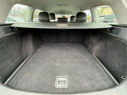 Used 2015 Volkswagen Golf S image 9