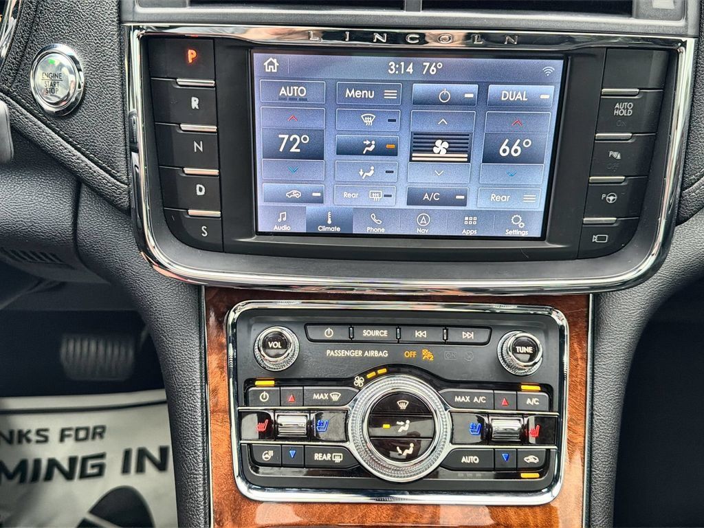 Used 2020 Lincoln Continental Reserve FWD image 17